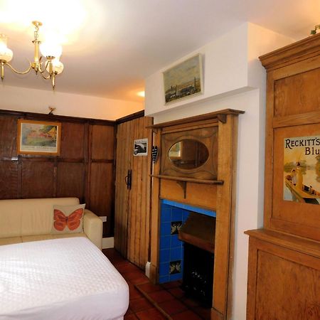 Salty Towers Villa Sheringham Dış mekan fotoğraf